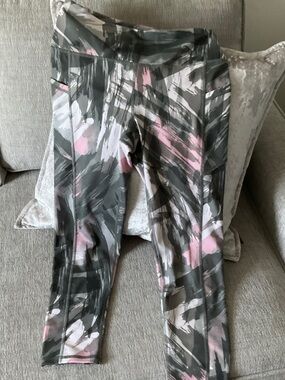 GAIAM Pink, Gray & White Brushstroke Leggings